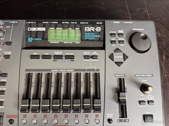 BOSS br-8 8 Digital Recording Studio - 4