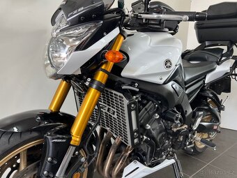 Yamaha FZ 8 N - 4