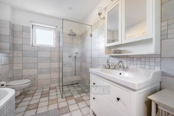 Prodej novostavby rodinného domu, 160 m2, pozemek 1602m2, Bl - 4