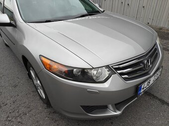 Honda Accord 2.0 115 kW i-VTEC 2009 benzín - 4