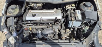 Peugeot 206 CC,2.0i16V - 4