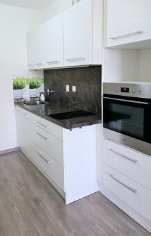 Pronájem bytu 2+KK (47m2) se dvěma lodžiemi, Kuřim, Wolkerov - 4