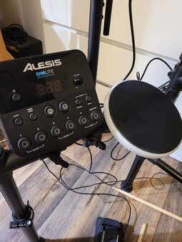 Elektronické bicí ALESIS dm lite kit - 4