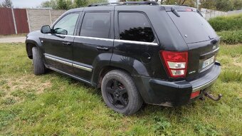 Jeep Grand Cherokee - 4