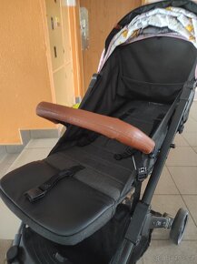 Sportovní kočárek MoMi ESTELLE růžový - 4