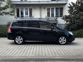 Opel Zafira 1.7 CDTi 92kW 7 míst Kůže Xenony Tažné Rok 2011 - 4