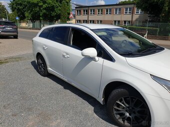 Toyota Avensis 2.0 D4D 93kw - 4