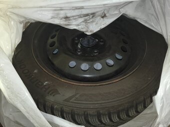 Zimní kola na I30 + poklice. R16 205 55 91H 5x114,3 ET50 - 4