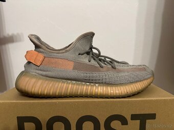 Adidas Yeezy Boost - 4