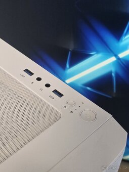 Herní PC - R5 3500X/RX 6600XT 8GB - 4