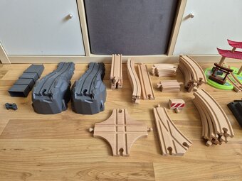 Playtive vláčky – železnice - Cesta kolem světa + rozšíření - 4