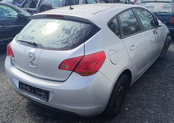 ND z Opel Astra 1248.cm3 70.kw nafta r.v.2011 (K60) - 4