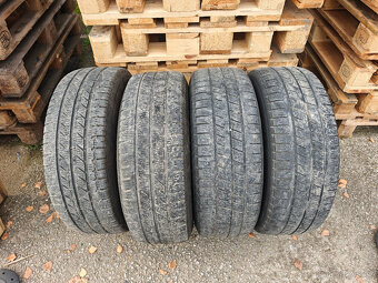Plechové disky VW T5,T5.1,T6+celoroční Goodyear 215 65 16C - 4