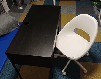 Stůl Micke Ikea - 4