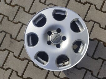 Alu litá kola originál AUDI A6 C5 16" - 4