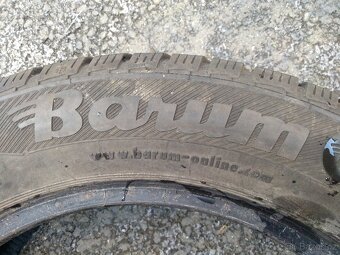 Prodám zimní gumy Barum Polaris 3 185/60 R15 84T - 4