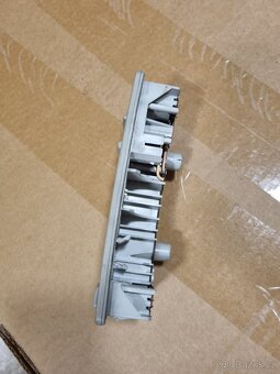 Přední stropní osvětlení - 4