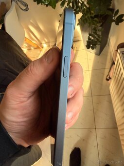 Prodám iPhone 14 Plus 128GB 87% baterie - 4