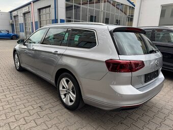 VW Passat B8 2.0 TDI 110kW DSG Tažné Kamera Matrix LED ACC - 4