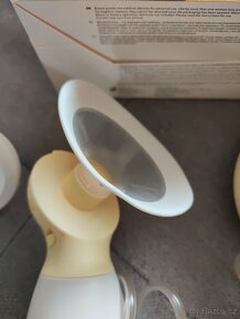 Elektronická odsávačka mateřského mléka MEDELA - 4
