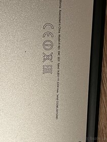 Apple MacBook Air 11" Early 2014 - 4
