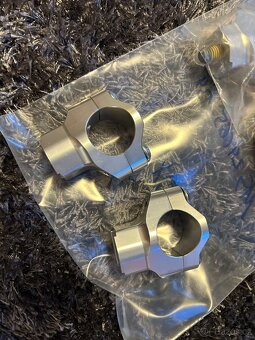 Ktm exc klemy/ drziaky/ handlebar clamps - 4