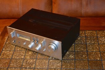HITACH HA-330 - 4