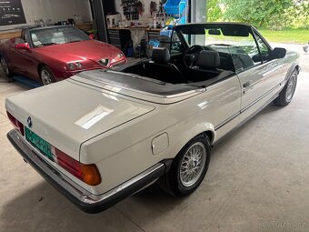 BMW E30 325i cabrio / originál stav - 4