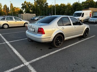VW Bora 1.9 TDI 74kW - 4