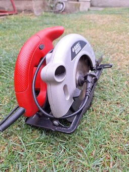 Kotoučová pila Black & Decker CD601 - 4