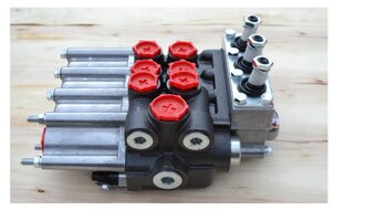 Hydraulický rozvádzač R80-4/1-222 - - 4