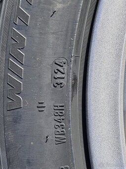 Pěkná nová zimní orig alu Škoda Superb 3, Pirelli 235/45/18 - 4