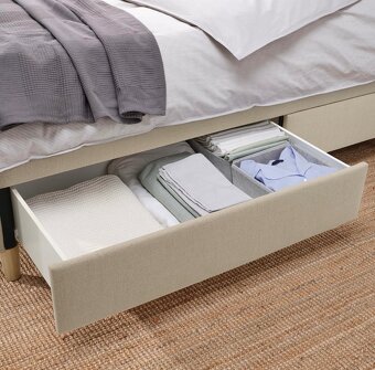 Čalouněná postel IKEA - 4