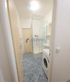 Pronájem bytu 2+1/L, 63m2, ul. Bojasova, Praha 8 - Kobylisy, - 4