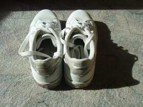 Prodám dívčí vycházkové boty - 4