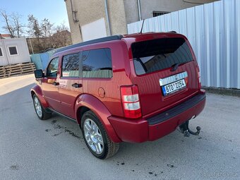 Dodge Nitro 2,8 CRD 4x4 - 4