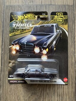 HOT WHEELS Premium - 4