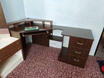 použitý nábytek - 4