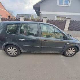 Renault Grand Scénic 2.0dci 110Kw 2007 - 4