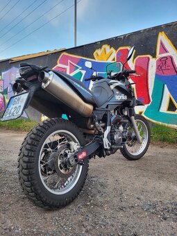Aprilia Pegaso 650 Trail - 4