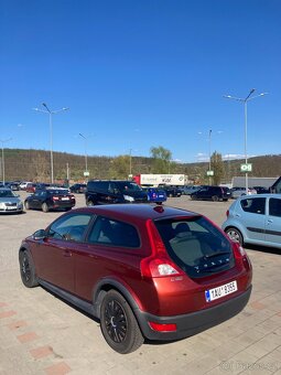 Volvo C30 1.6 74 kW, manuál, r. v. 2010 - 4