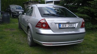 Ford Mondeo Mk3,1,8 92kw benzín,rok 2005 - 4