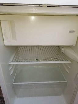 Lednice s mrazákem Zanussi - 4
