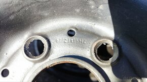 Originální Mercedes w124 plechové disky - 4