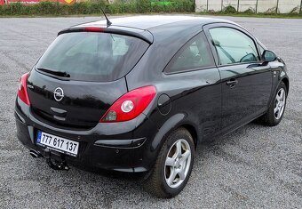 Opel Corsa D 1,4 64 kW r.v. 2012, 2x klíč, 2x kola, serviska - 4