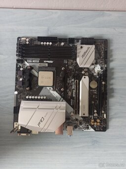 3x základní deska + Ryzen 7 5800x + 750w zdroj - 4