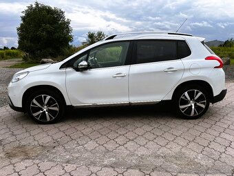 Peugeot 2008, 1,6 HDi 84 kW ALLURE PANO,NAVI - 4