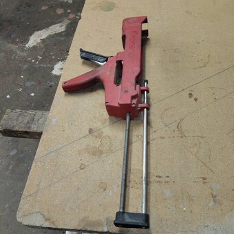 Pistole pro chemickou kotvu - 4