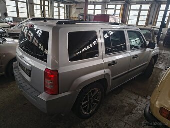 Jeep Patriot 2.4i - 4