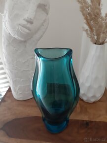 Tyrkysová váza z hutního skla - Miloslav Klinger - 4